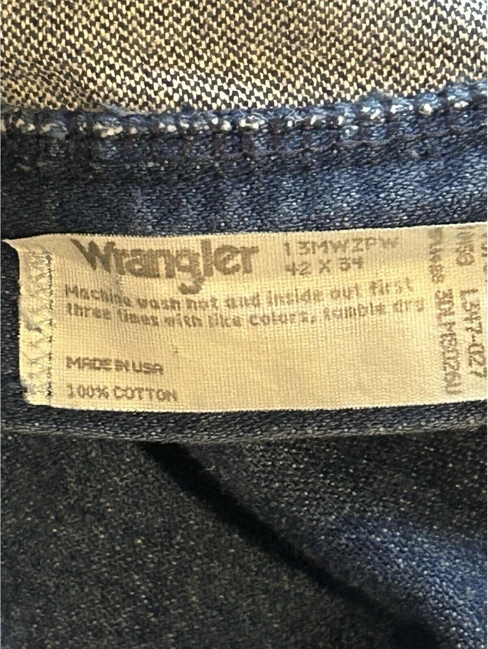 VTG Wrangler Jeans Mens 42x32 Dark Blue Denim Western Cowboy Cut Rodeo 13MWZPW